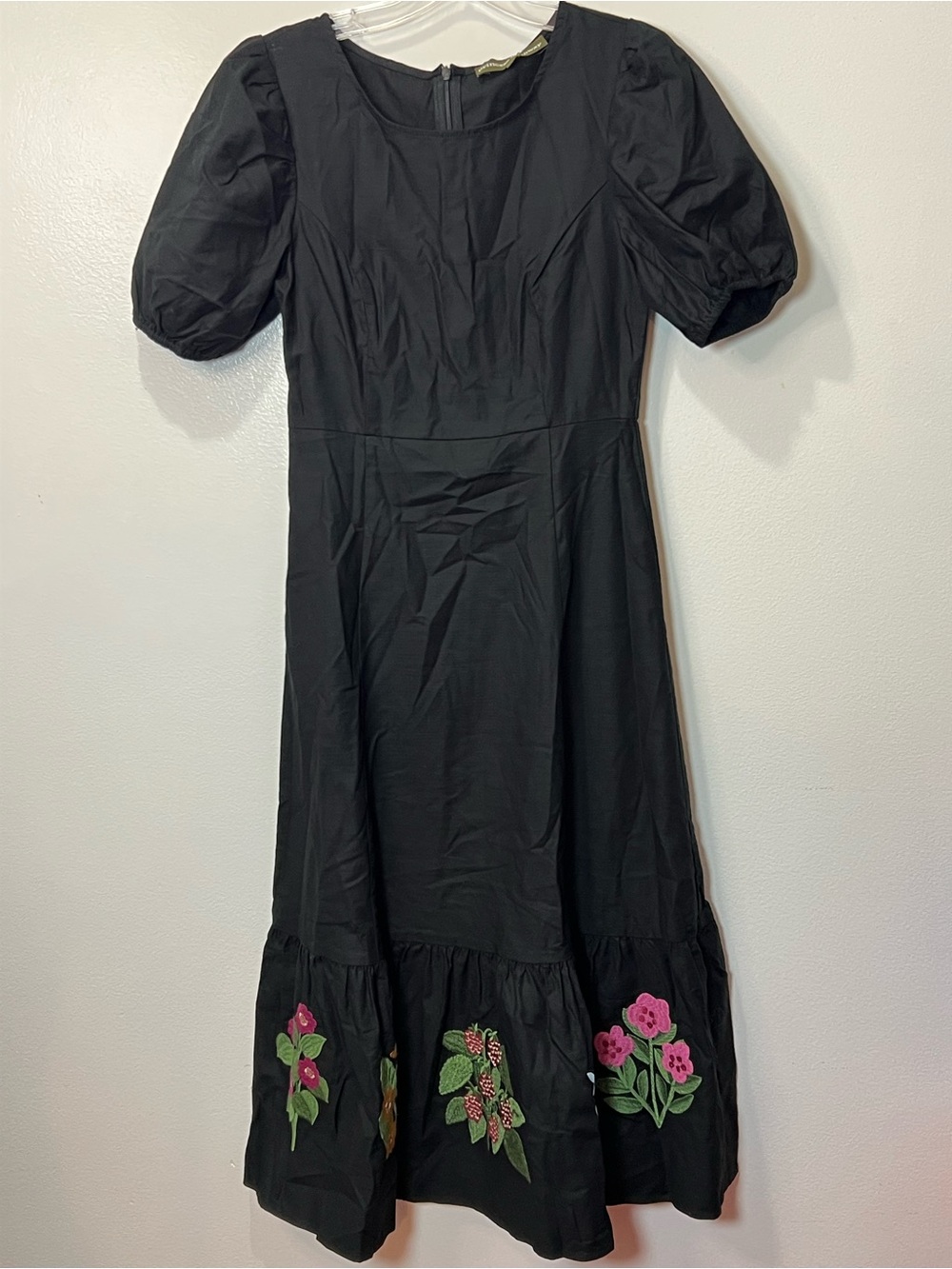 Black Puff-Sleeve 100% Cotton Dress with Floral Hem